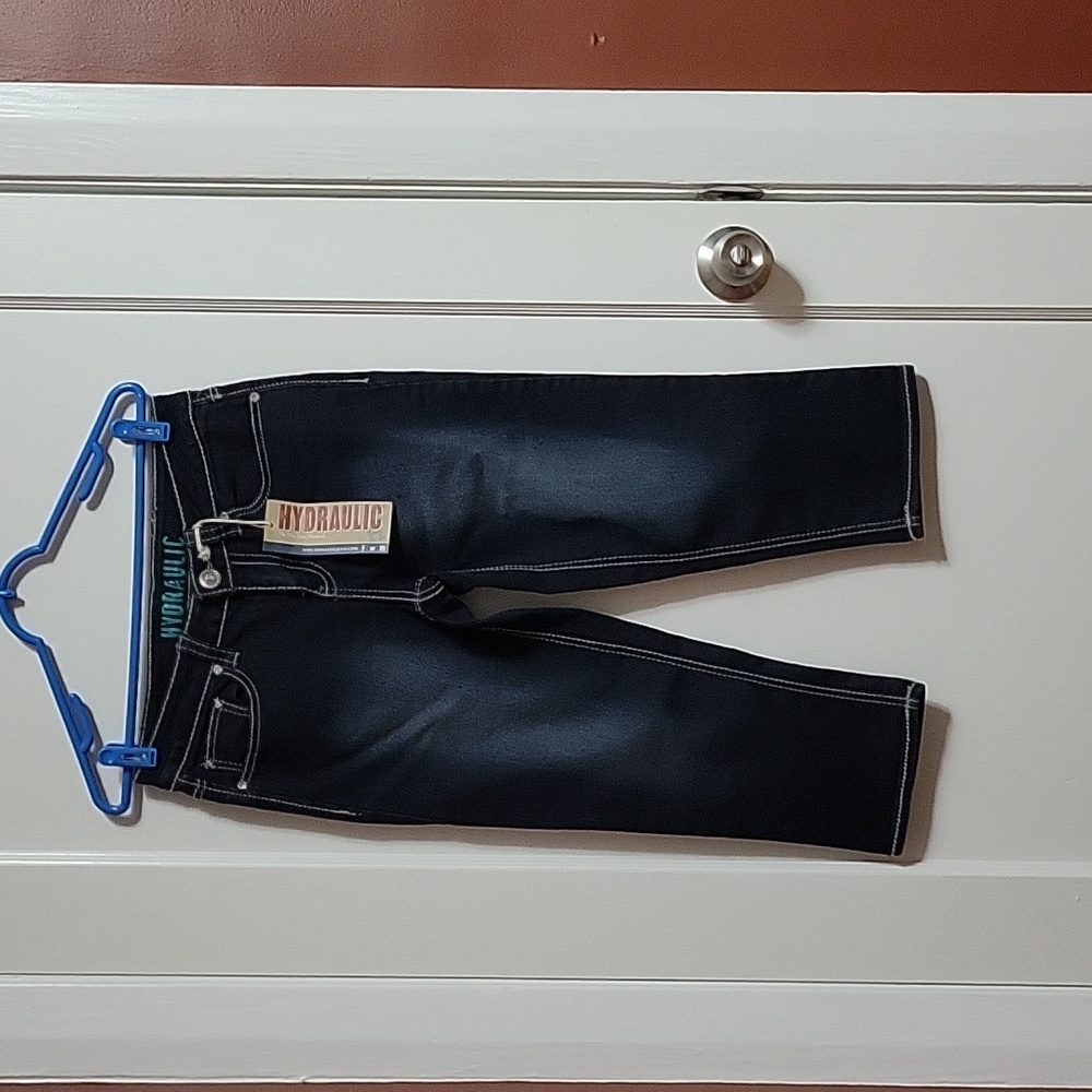 Hydraulic bermuda shorts